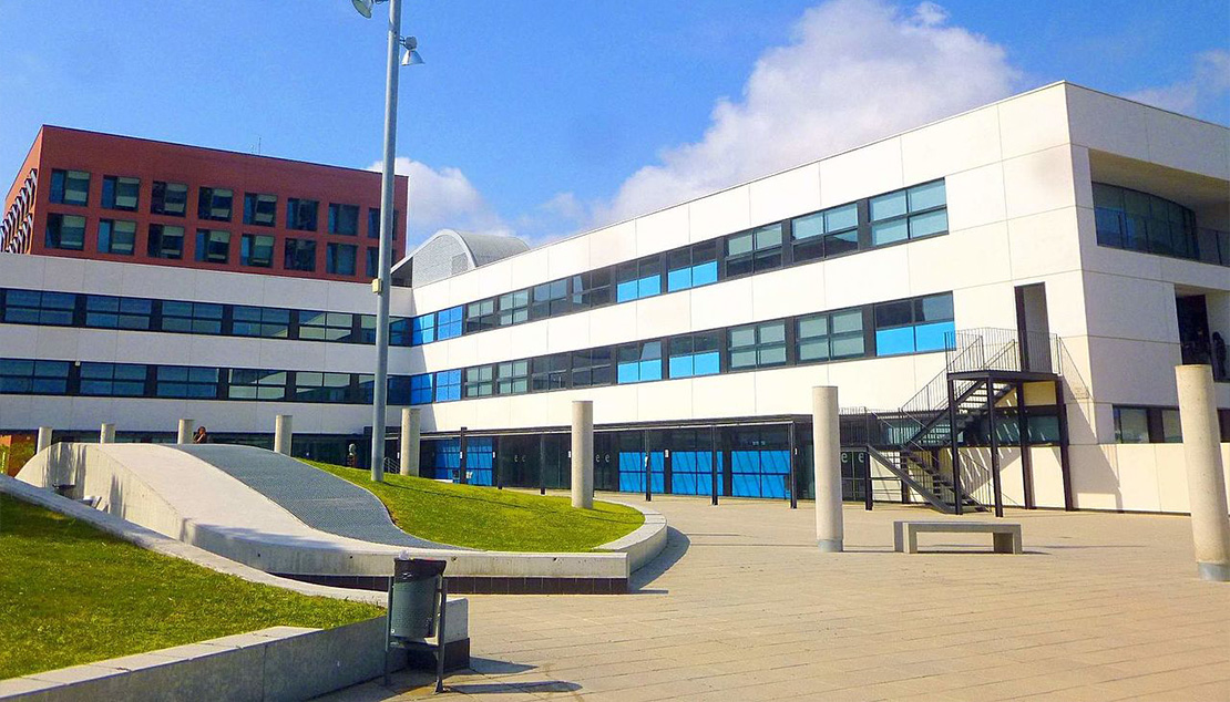 SIRSA garantiza la limpieza y la gestión sostenible en más de 50 centros educativos con el inicio del nuevo curso.